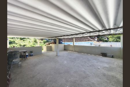 Casa para alugar com 300m², 4 quartos e 2 vagas