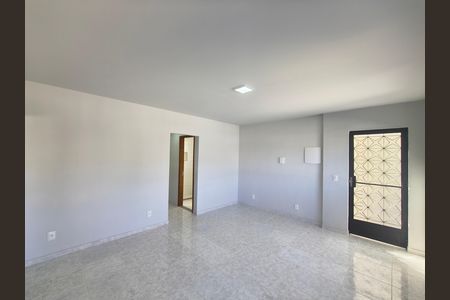 Casa para alugar com 300m², 4 quartos e 2 vagas
