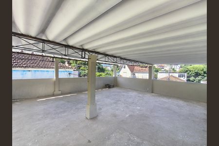 Casa para alugar com 300m², 4 quartos e 2 vagas