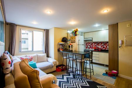 Sala de apartamento à venda com 2 quartos, 55m² em Vila Guiomar, Santo André