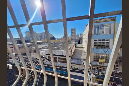 Vista do Quarto 2 de apartamento para alugar com 3 quartos, 80m² em Centro, Niterói