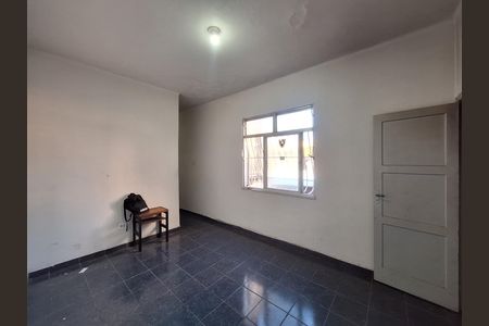 Apartamento para alugar com 80m², 3 quartos e sem vaga Apartamento para alugar com 80m², 3 quartos e sem vagaSala