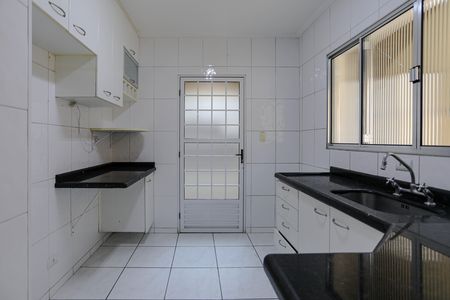 Casa de condomínio para alugar com 110m², 3 quartos e 3 vagasCozinha