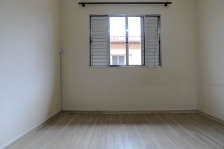 Casa de condomínio para alugar com 110m², 3 quartos e 3 vagasQuarto 2