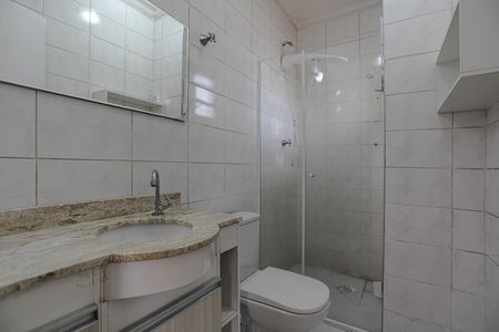 Casa de condomínio para alugar com 110m², 3 quartos e 3 vagasBanheiro - Quarto 3 - Suíte