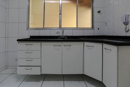 Casa de condomínio para alugar com 110m², 3 quartos e 3 vagasCozinha
