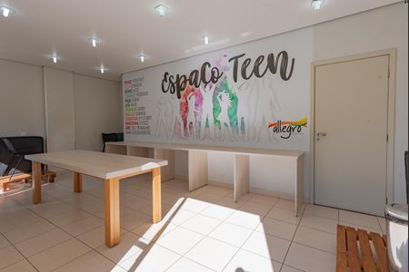 Apartamento para alugar com 73m², 3 quartos e 2 vagas Apartamento para alugar com 73m², 3 quartos e 2 vagasEspaço Teen