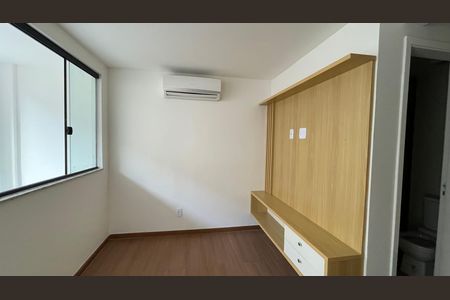 Sala de kitnet/studio à venda com 1 quarto, 30m² em Moneró, Rio de Janeiro
