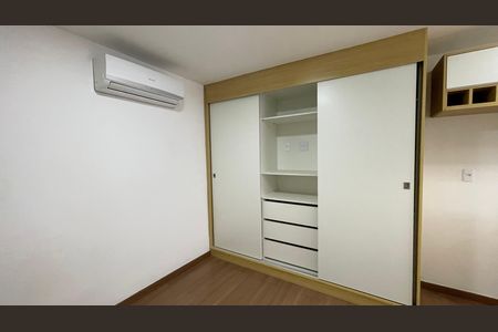 Quarto de kitnet/studio à venda com 1 quarto, 30m² em Moneró, Rio de Janeiro