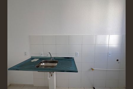 Cozinha de apartamento à venda com 2 quartos, 48m² em Arvoredo Ii, Contagem