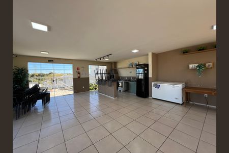 Apartamento para alugar com 48m², 2 quartos e 1 vaga Apartamento para alugar com 48m², 2 quartos e 1 vagaÁrea comum - Salão de festas
