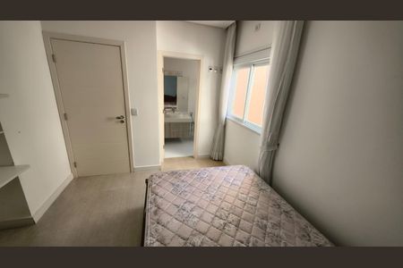 Casa de condomínio para alugar com 370m², 3 quartos e 6 vagas Casa de condomínio para alugar com 370m², 3 quartos e 6 vagasQuarto