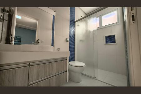 Banheiro de casa de condomínio para alugar com 3 quartos, 370m² em Loteamento Banespa, Vinhedo