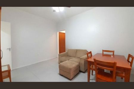 Apartamento para alugar com 64m², 2 quartos e sem vaga