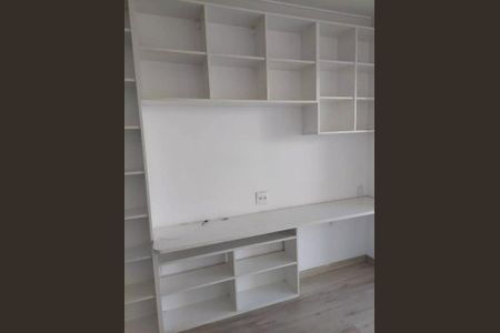 Apartamento à venda com 60m², 2 quartos e 1 vagaFoto 03