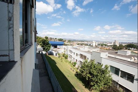 Apartamento para alugar com 41m², 2 quartos e 1 vagaVista