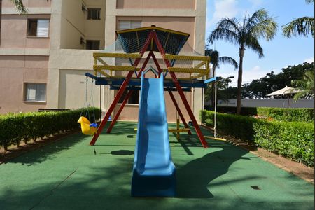 Apartamento para alugar com 74m², 3 quartos e 2 vagasÁrea comum - Playground