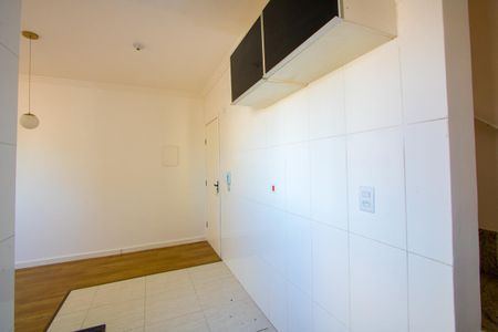 Apartamento à venda com 99m², 2 quartos e 2 vagas Apartamento à venda com 99m², 2 quartos e 2 vagasCozinha