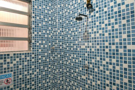 Apartamento à venda com 43m², 2 quartos e sem vagaBanheiro 