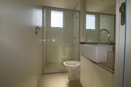 Apartamento para alugar com 60m², 2 quartos e 2 vagasBanheiro Social 