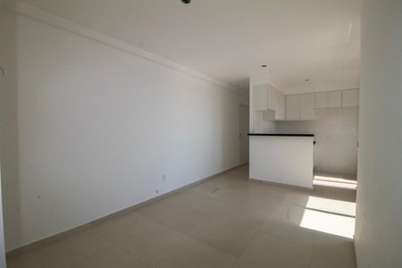 Sala  de apartamento para alugar com 2 quartos, 60m² em Nova Suíça, Belo Horizonte
