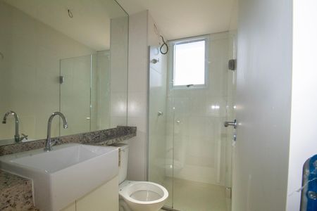 Apartamento para alugar com 60m², 2 quartos e 2 vagasBanheiro da Suite 