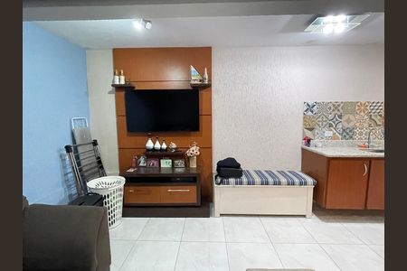 Casa de condomínio à venda com 163m², 3 quartos e 2 vagas Casa de condomínio à venda com 163m², 3 quartos e 2 vagasSala 2