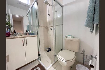 Casa de condomínio à venda com 163m², 3 quartos e 2 vagas Casa de condomínio à venda com 163m², 3 quartos e 2 vagasBanheiro 2