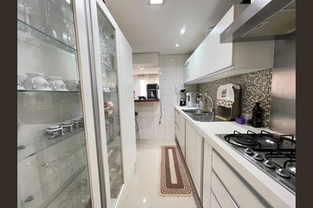 Casa de condomínio à venda com 163m², 3 quartos e 2 vagas Casa de condomínio à venda com 163m², 3 quartos e 2 vagasCozinha