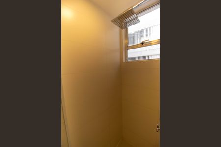 Banheiro da Suíte de apartamento para alugar com 2 quartos, 60m² em Icaraí, Niterói