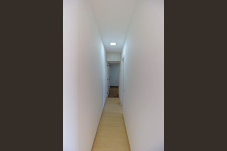 Apartamento para alugar com 60m², 2 quartos e 1 vaga Apartamento para alugar com 60m², 2 quartos e 1 vagaCorredor