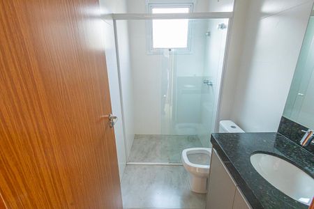 Apartamento para alugar com 128m², 3 quartos e 3 vagas Apartamento para alugar com 128m², 3 quartos e 3 vagasBanheiro