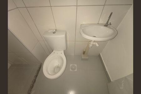 Apartamento à venda com 60m², 2 quartos e sem vagaBanheiro Social