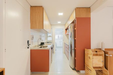 Apartamento à venda com 105m², 2 quartos e 2 vagas Apartamento à venda com 105m², 2 quartos e 2 vagasCozinha