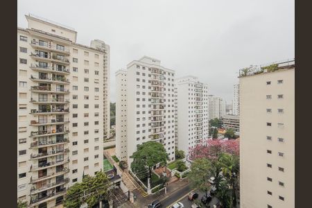 Apartamento à venda com 105m², 2 quartos e 2 vagas Apartamento à venda com 105m², 2 quartos e 2 vagasVista da Varanda