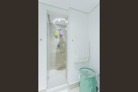 Apartamento à venda com 105m², 2 quartos e 2 vagas Apartamento à venda com 105m², 2 quartos e 2 vagasBanheiro