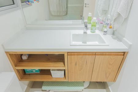 Apartamento à venda com 105m², 2 quartos e 2 vagas Apartamento à venda com 105m², 2 quartos e 2 vagasBanheiro