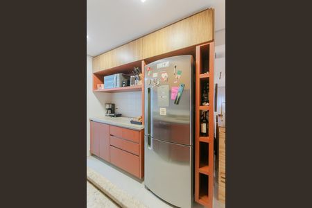 Apartamento à venda com 105m², 2 quartos e 2 vagas Apartamento à venda com 105m², 2 quartos e 2 vagasCozinha