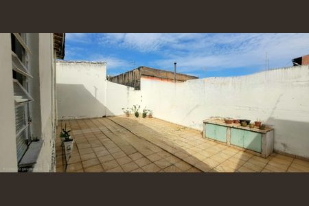 Casa à venda com 134m², 3 quartos e 3 vagas Casa à venda com 134m², 3 quartos e 3 vagasÁrea Externa