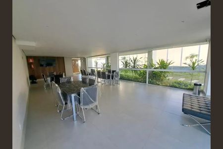 Apartamento para alugar com 149m², 3 quartos e 2 vagas