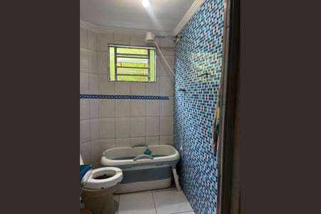 Casa à venda com 150m², 3 quartos e 2 vagasBanheiro