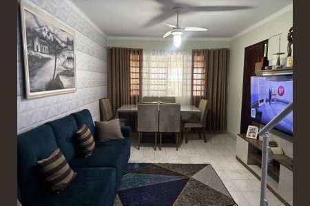 Sala de casa à venda com 3 quartos, 150m² em Cidade Líder, São Paulo