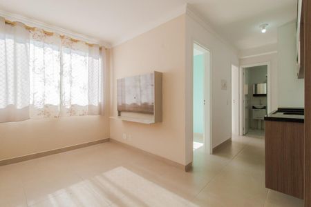 Sala/Sala de jantar/Cozinha de apartamento para alugar com 2 quartos, 32m² em Parque São Vicente , Santo André