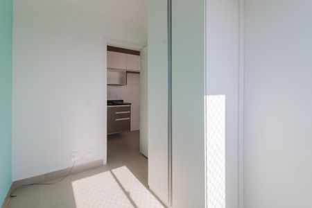 Quarto 2 de apartamento para alugar com 2 quartos, 32m² em Parque São Vicente , Santo André