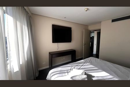 Apartamento para alugar com 1 quarto, 56m² em Cidade Monções, São Paulo