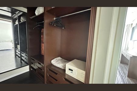 Apartamento para alugar com 1 quarto, 56m² em Cidade Monções, São Paulo