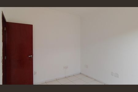 Casa de condomínio à venda com 100m², 3 quartos e 2 vagas