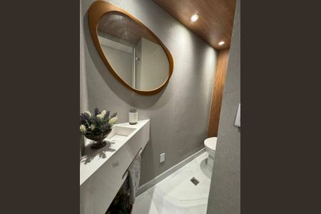 Banheiro de apartamento à venda com 2 quartos, 73m² em Ponte de Campinas, Jundiaí