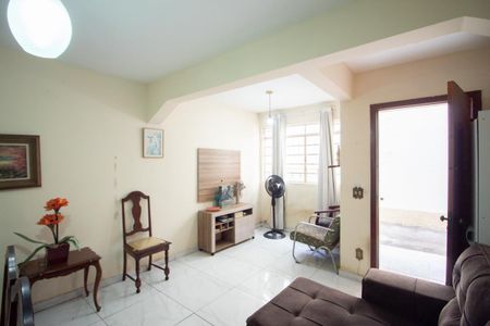 Casa para alugar com 72m², 3 quartos e sem vagaSala