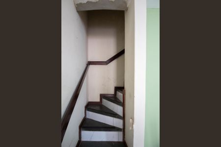 Casa para alugar com 72m², 3 quartos e sem vagaEscada